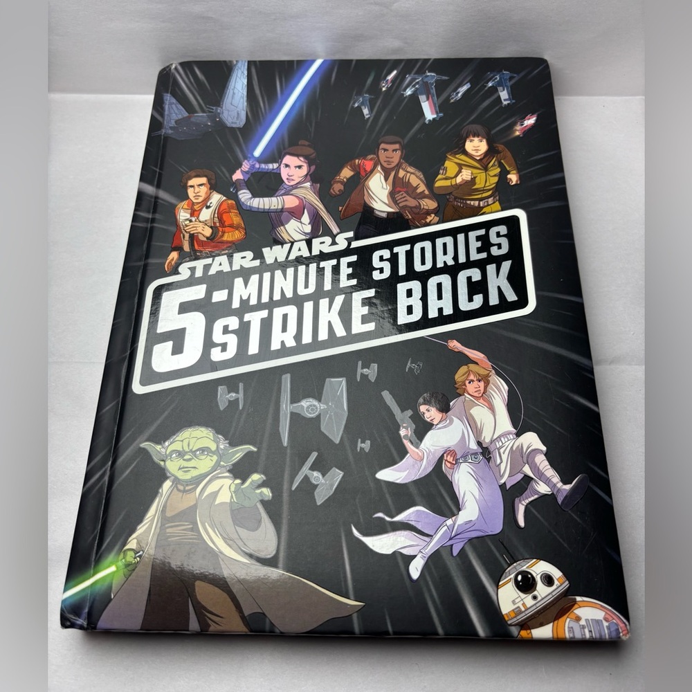 📕 Star Wars Black and White 5-Minute Stories Book 📕 Box (J)
